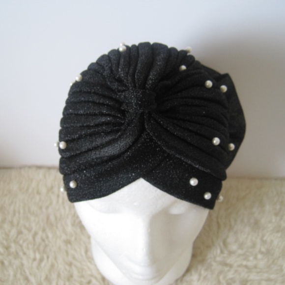 Turban Hat With Faux Pearls/Flower - Picture 3 of 7